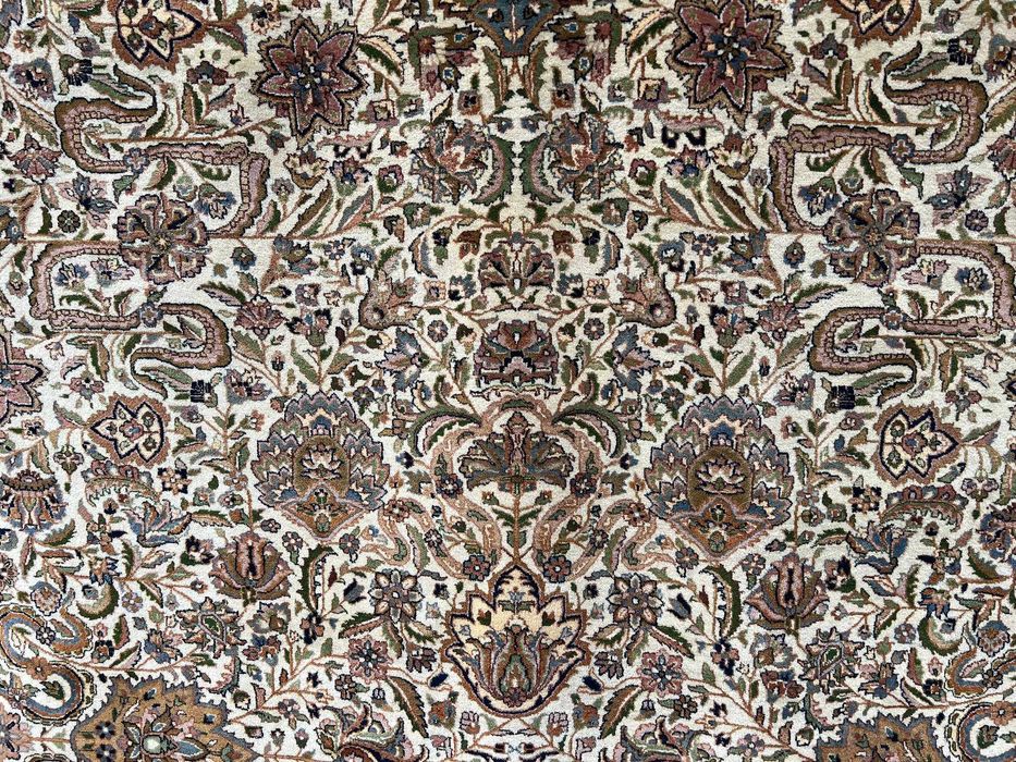 Jak nowy kaszmirowy pers Indo-Sarouck 375x255 galeria 27 tys