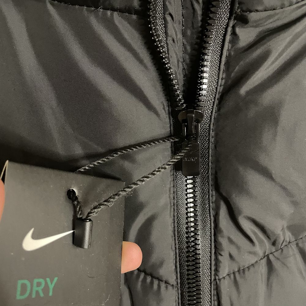 Куртка пуховик Nike nsw storm fit swoosh tech курточка найк ветровка