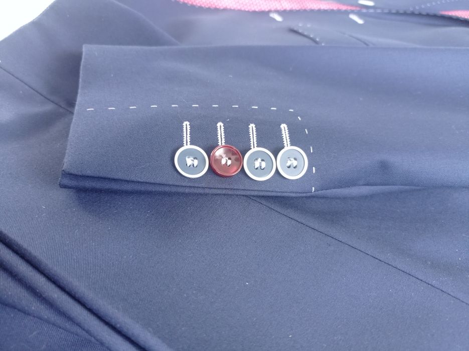 Garnitur męski granatowy