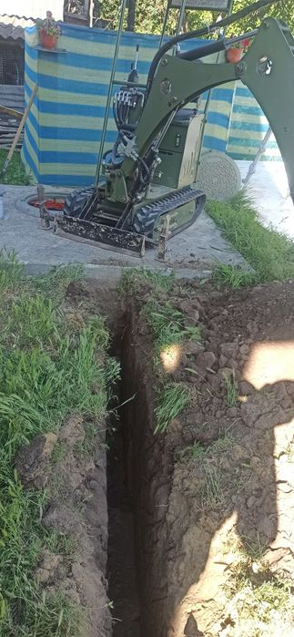 Послуги міні екскаватора, мініескаватор, траншеї, фундамент