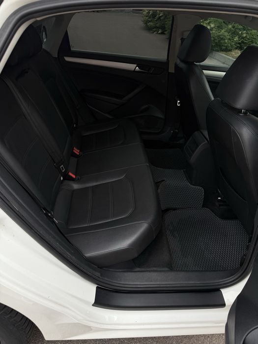 Passat пассат сімейне авто 2012