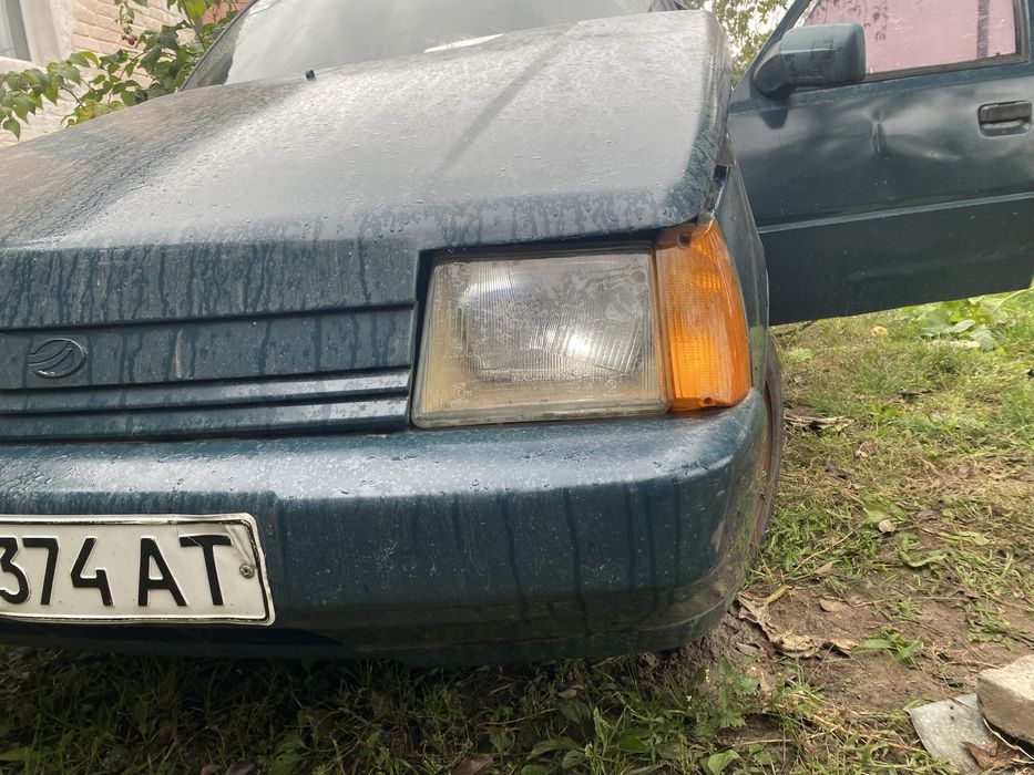 Фари ,стопи  Славута.Таврія.