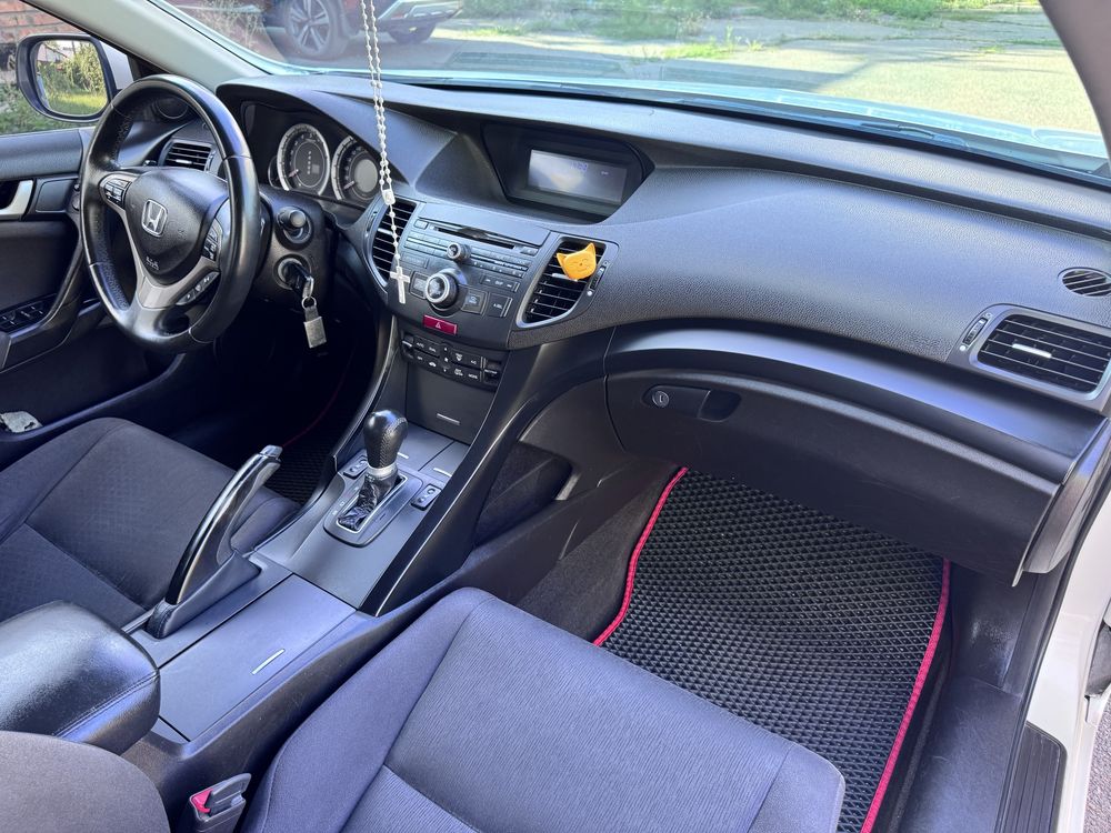 Honda Accord 2.0 газ
