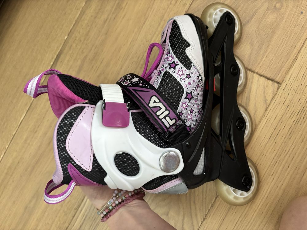 Rolki Fila regulowane 28-32