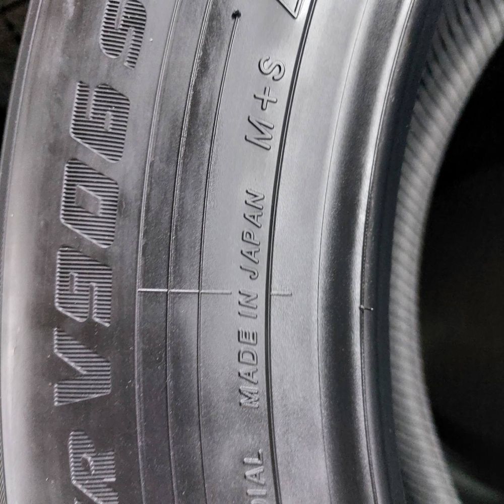 235/55/20 R20 Yokohama Winter W906 SUV 4шт нові зима