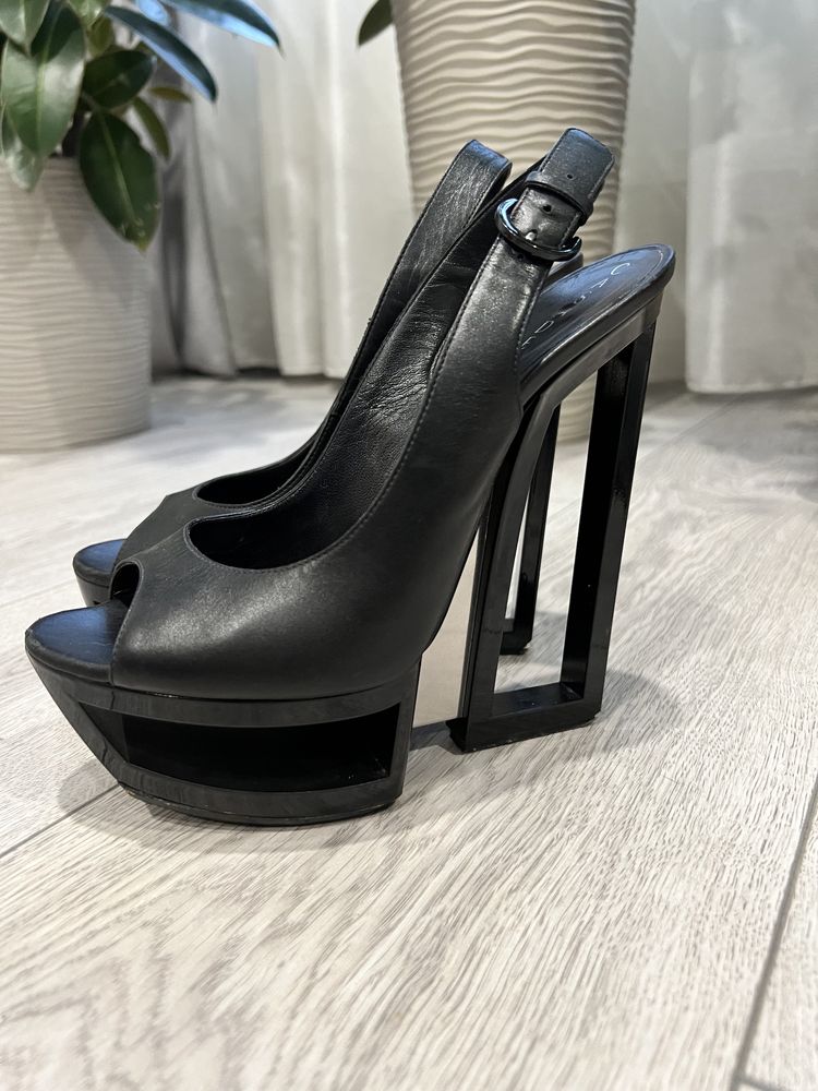 Босоножки casadei 38 оригинал