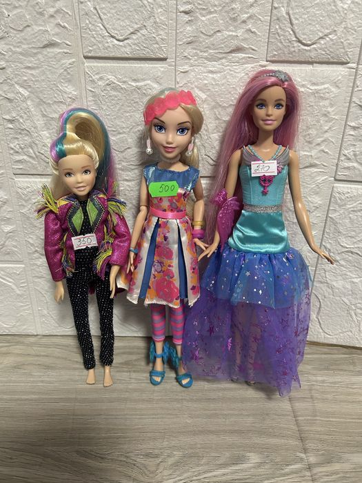 Куколки барби разные !