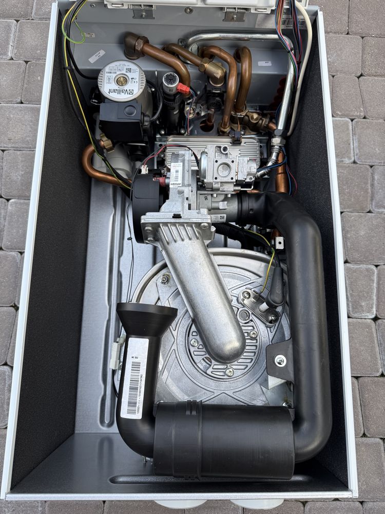 Vaillant t8 Вайлант 24-28kw  Конденсаційний 2 конт котел