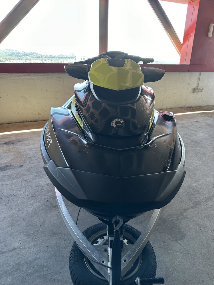 Sea doo rtx 260 3 lugares