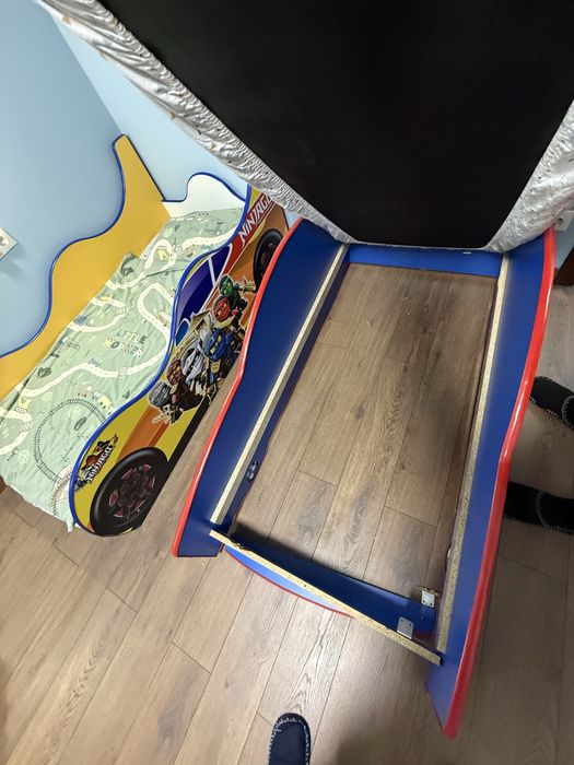 Ліжко дитяче машинка ферарі і ніндзя
