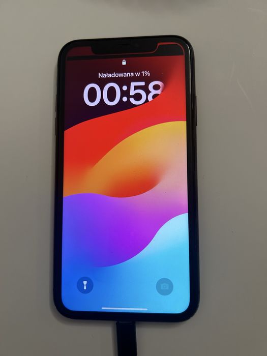 Iphon 11 64GB uszkodzony