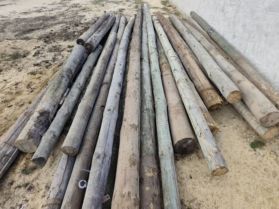 Postes de madeira até 6mts