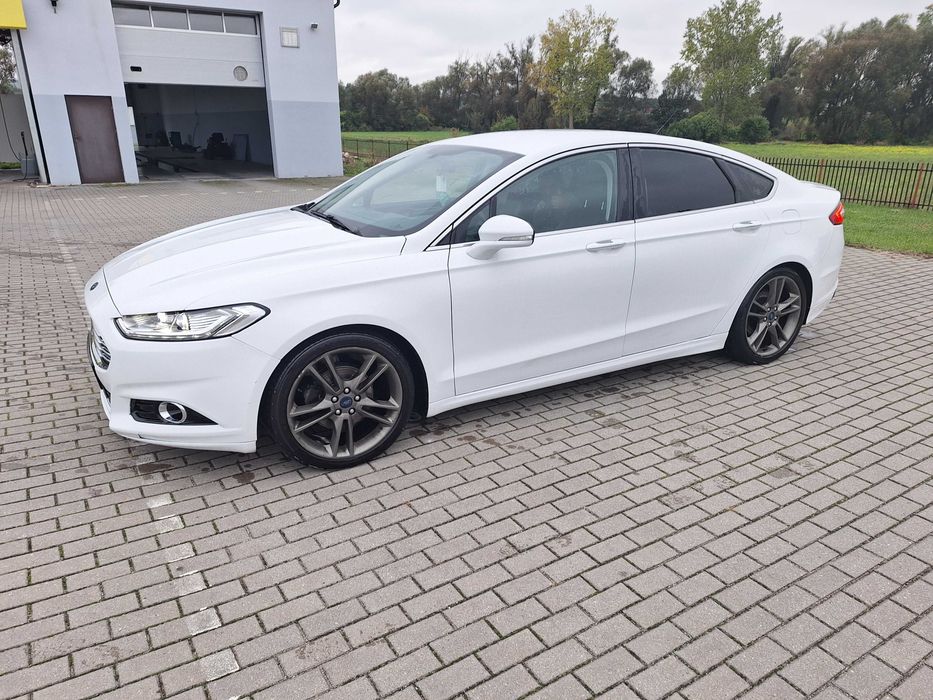 Sprzedam Forda Fusion 2.0 240km