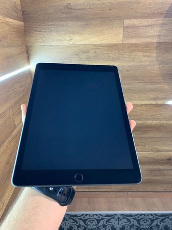 Вживаний iPad 7-gen 2019 32Gb WiFi (MW742) Space Gray