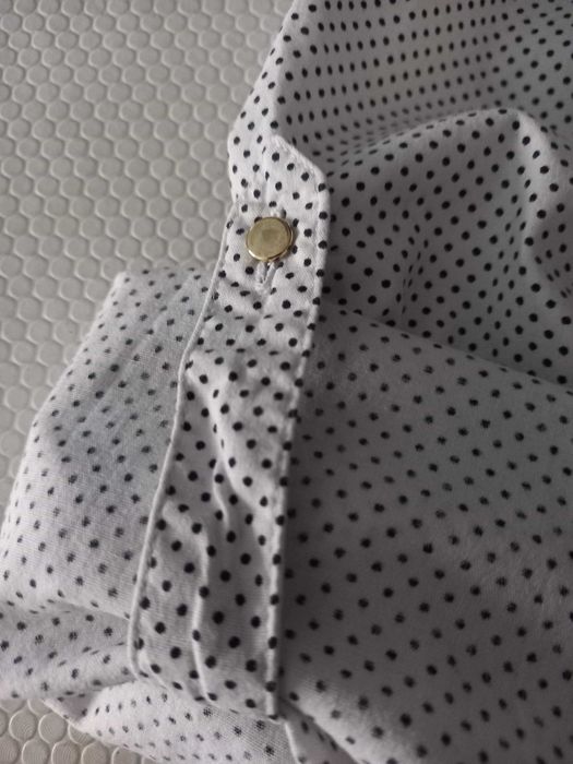 Blusa Zara, Tam S  (Portes incluídos)