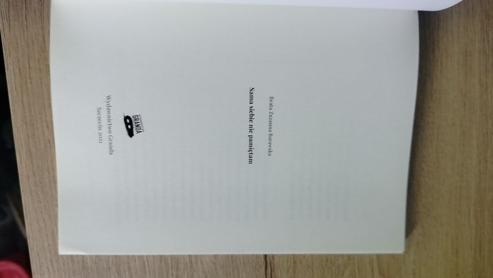 Książka Sama siebie nie pamiętam Beata Borowska