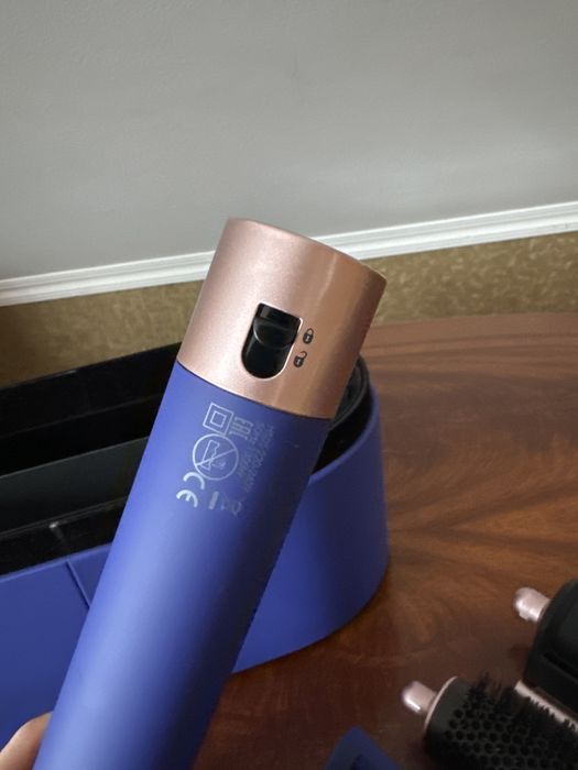 Стайлер для волосся Dyson