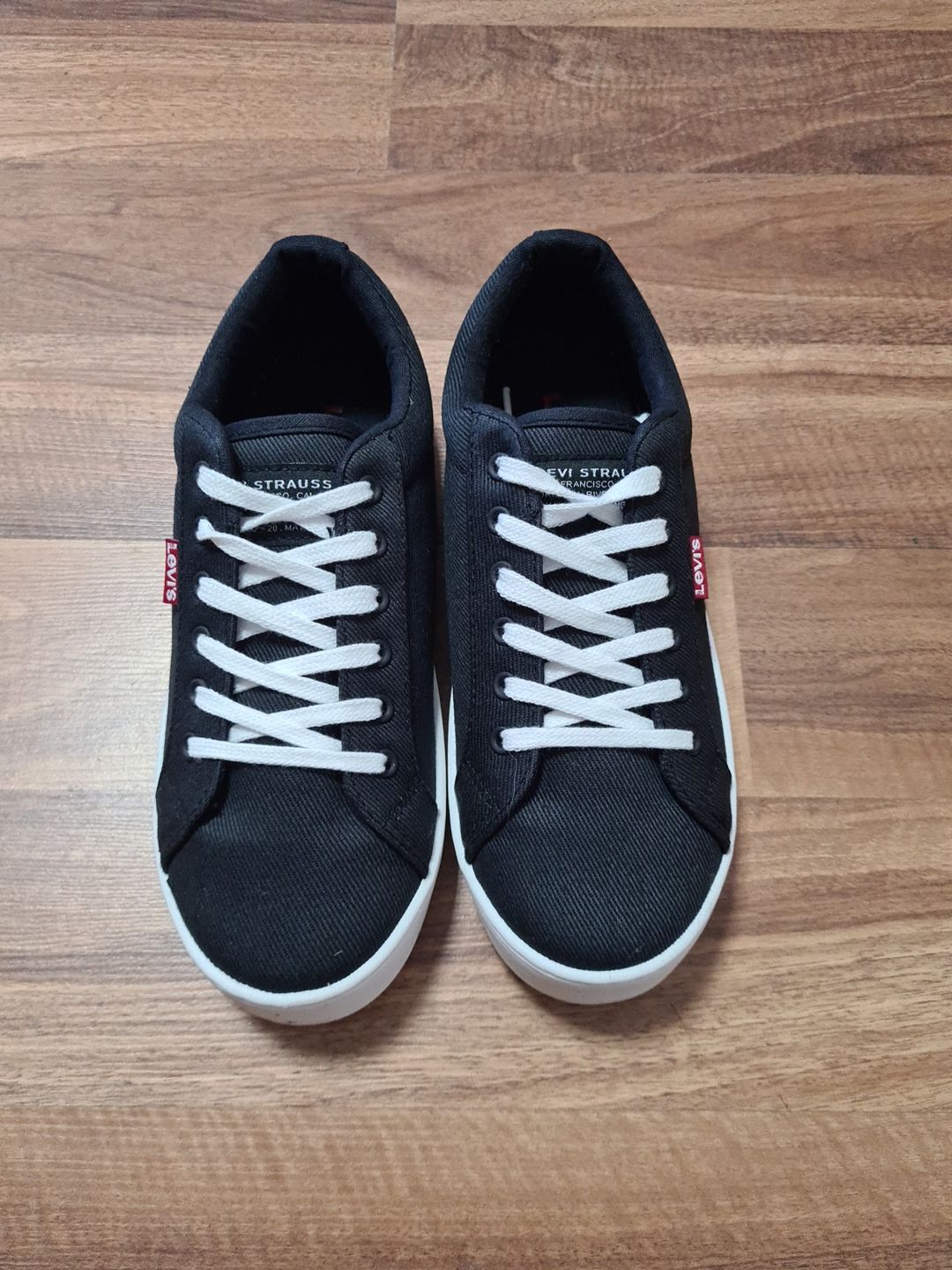 Levi's sneakersy trampki sportowe wygodne damskie lekkie Czarne roz 37