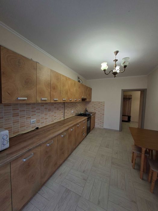 Оренда однокімнатної квартири з гардеробною вул.Дорошенка,22Б(парк)