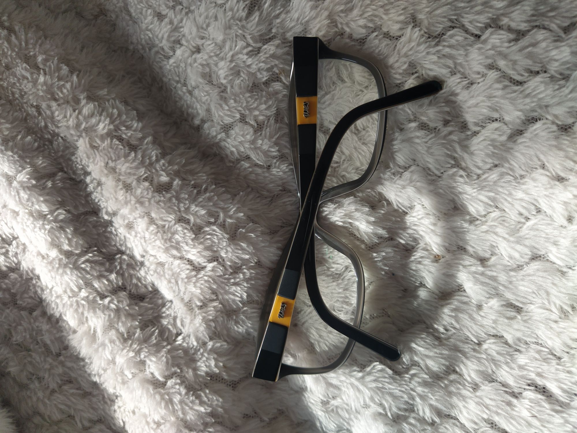 Czarne oprawki na okulary korekcyjne WES