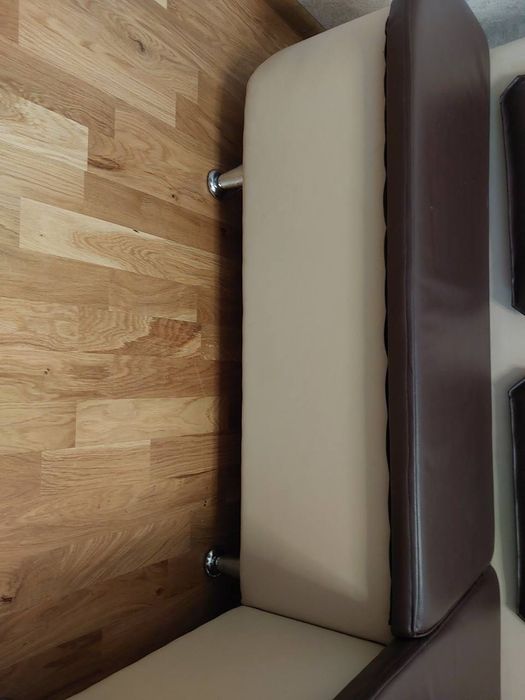 Кухонний куточок зі шкірозамінника