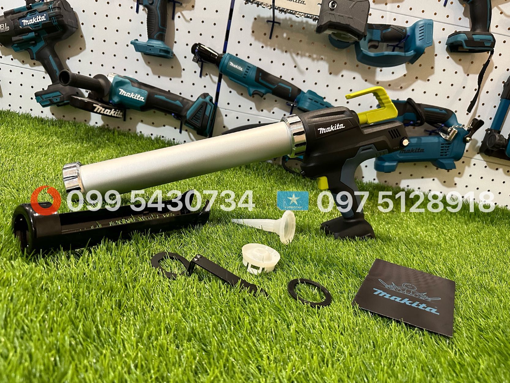Пістолет для герметику акумуляторний Makita MCG36BL каркас шприц