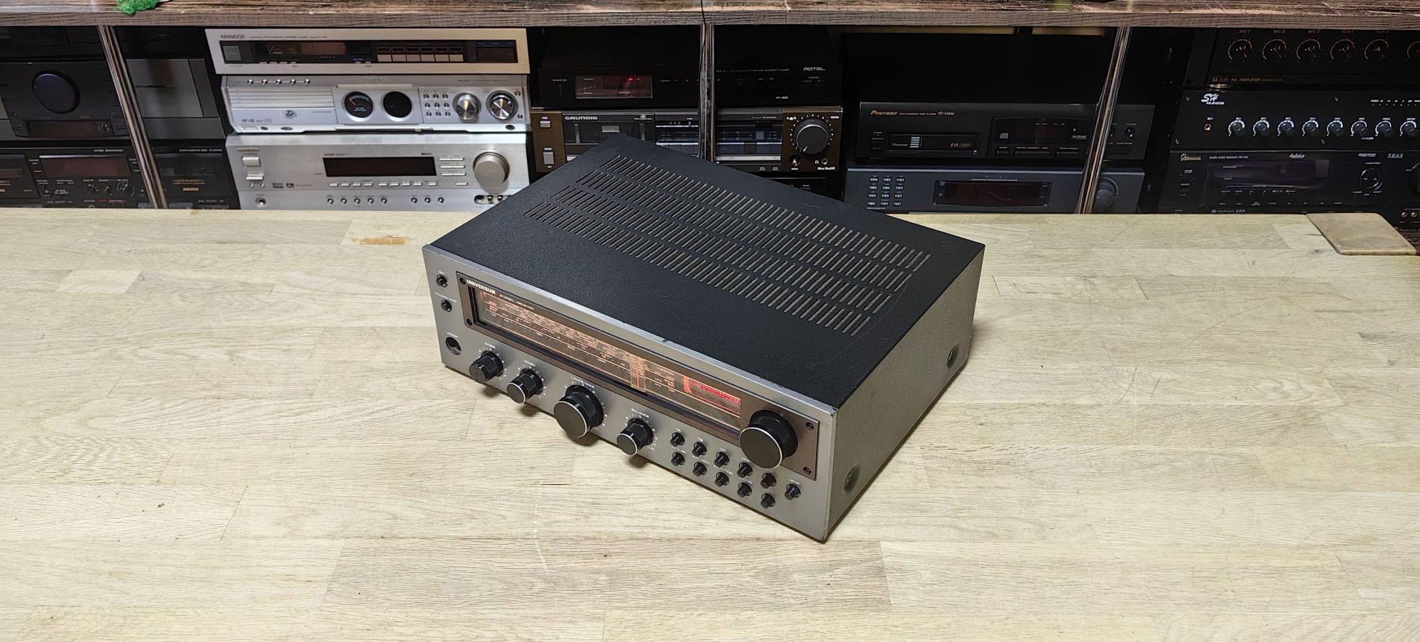 Ресивер Universum VT 23016M/4Ω