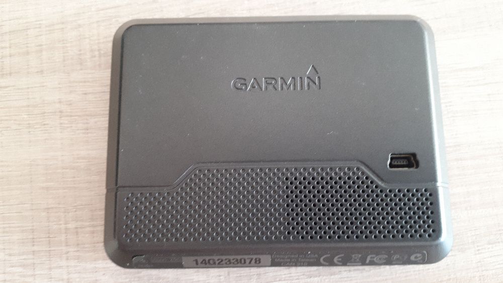 Навигатор Garmin Nuvi 250