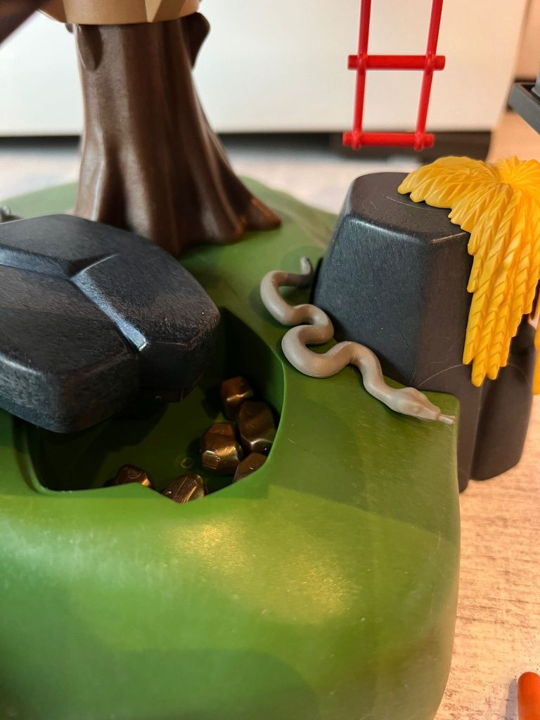 Playmobil domek na drzewie