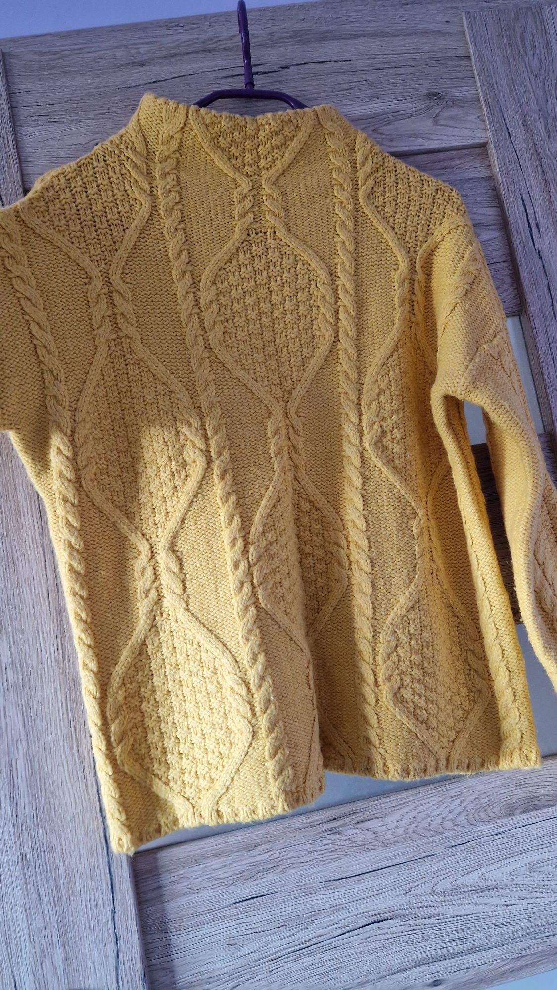 Sweter sweterek golf Reserved r.S musztardowy