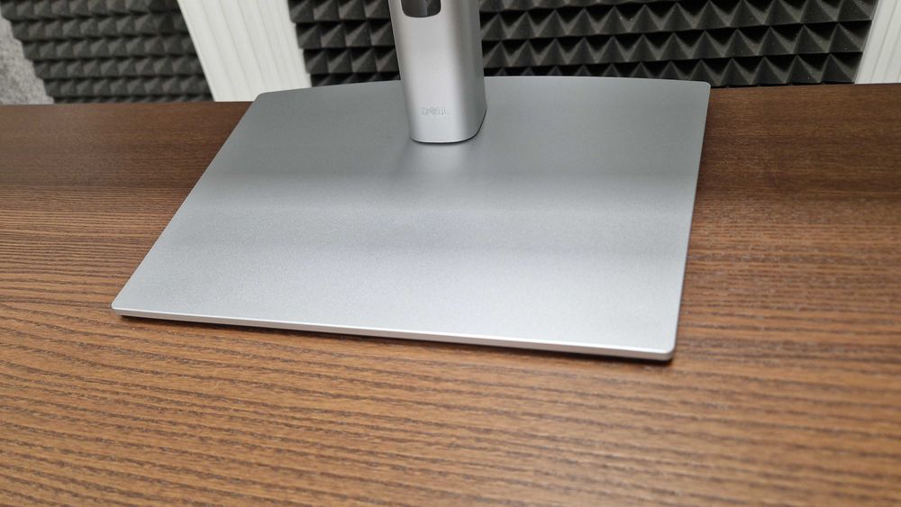 Monitor Dell 32" 4K UltraSharp U3223QE - stan idealny