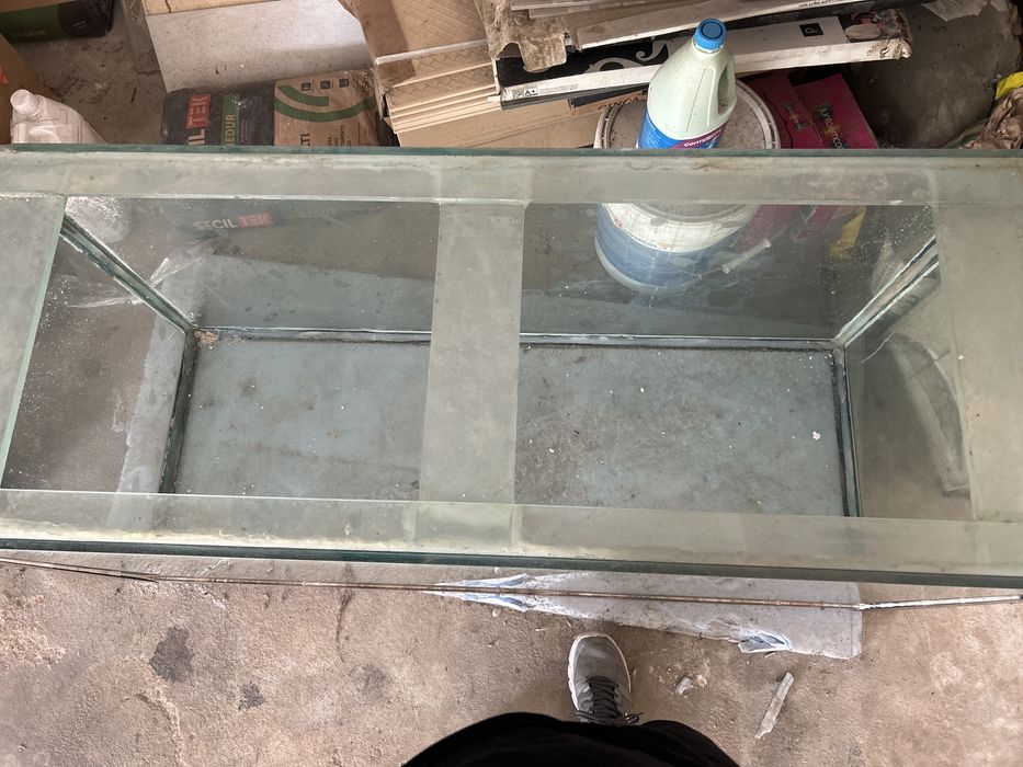 Vendo aquario 375 l
