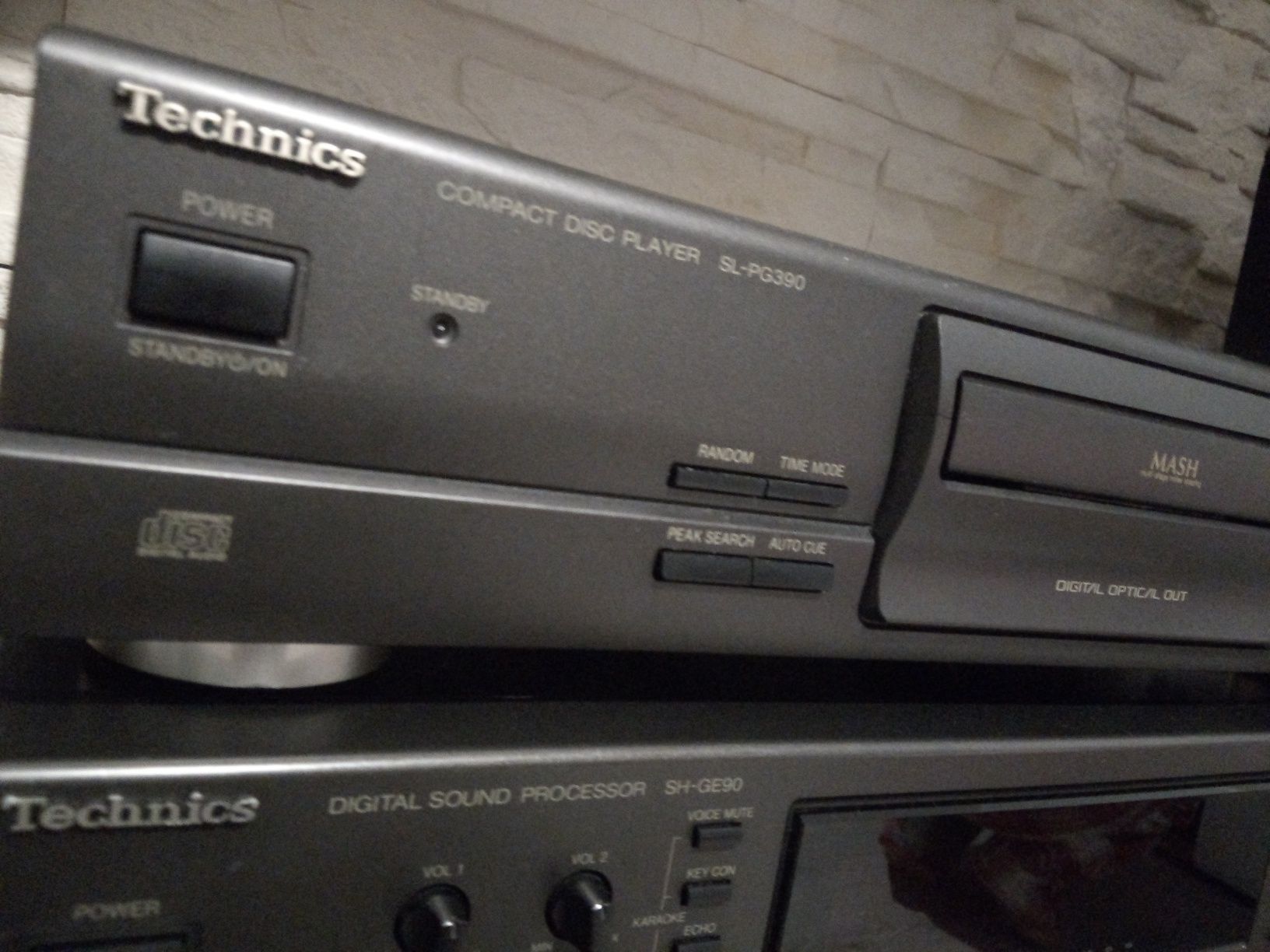 Technics CD sł-pg390