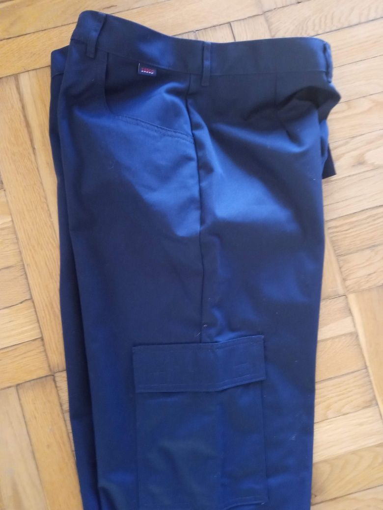 spodnie męskie robocze  34 S szyte dla TESCO