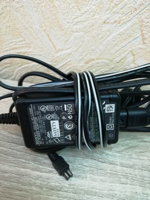 Видиокамера Sony Xandycam 40x optical zoom