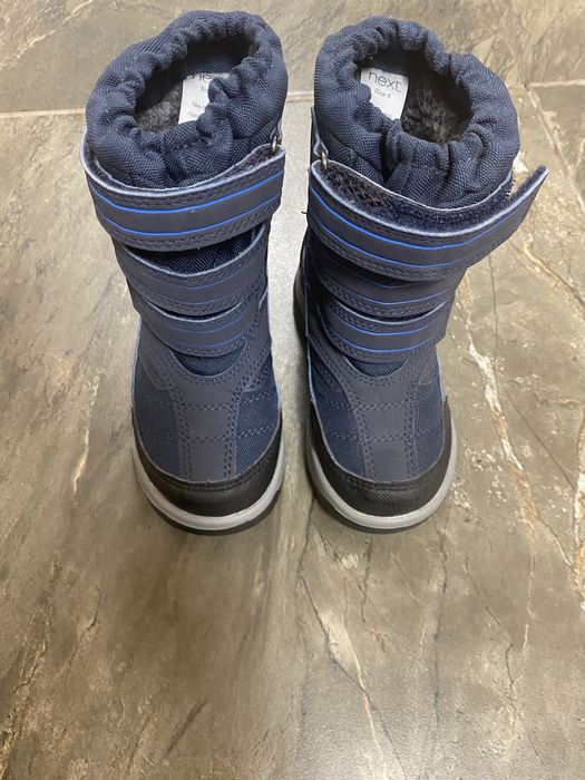 Взуття зимове next