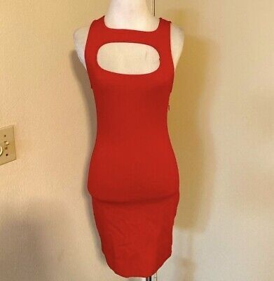 Червона сукня Zara