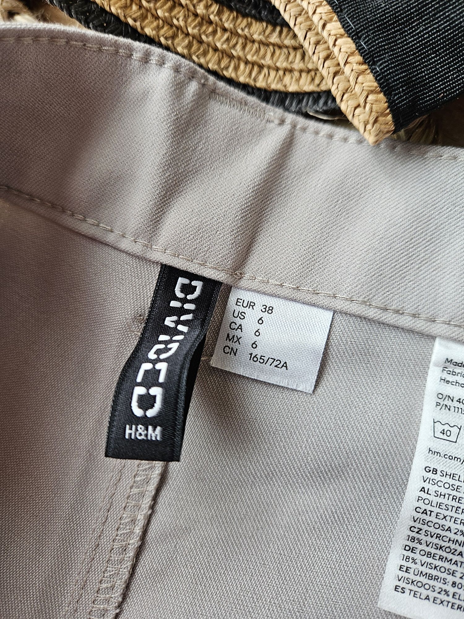 Beżowe Spodnie damskie Cargo H&M Divided - Idealne na Co Dzień streetw