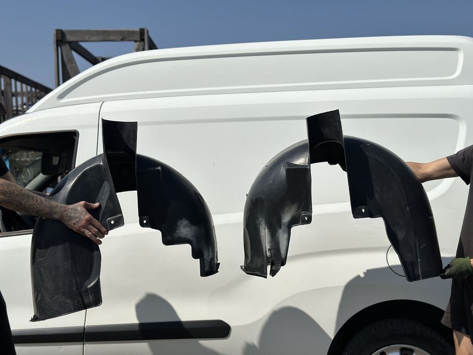 BMW E39 седан задні підкрильники Підкрилки е39 Задній Подкрилок