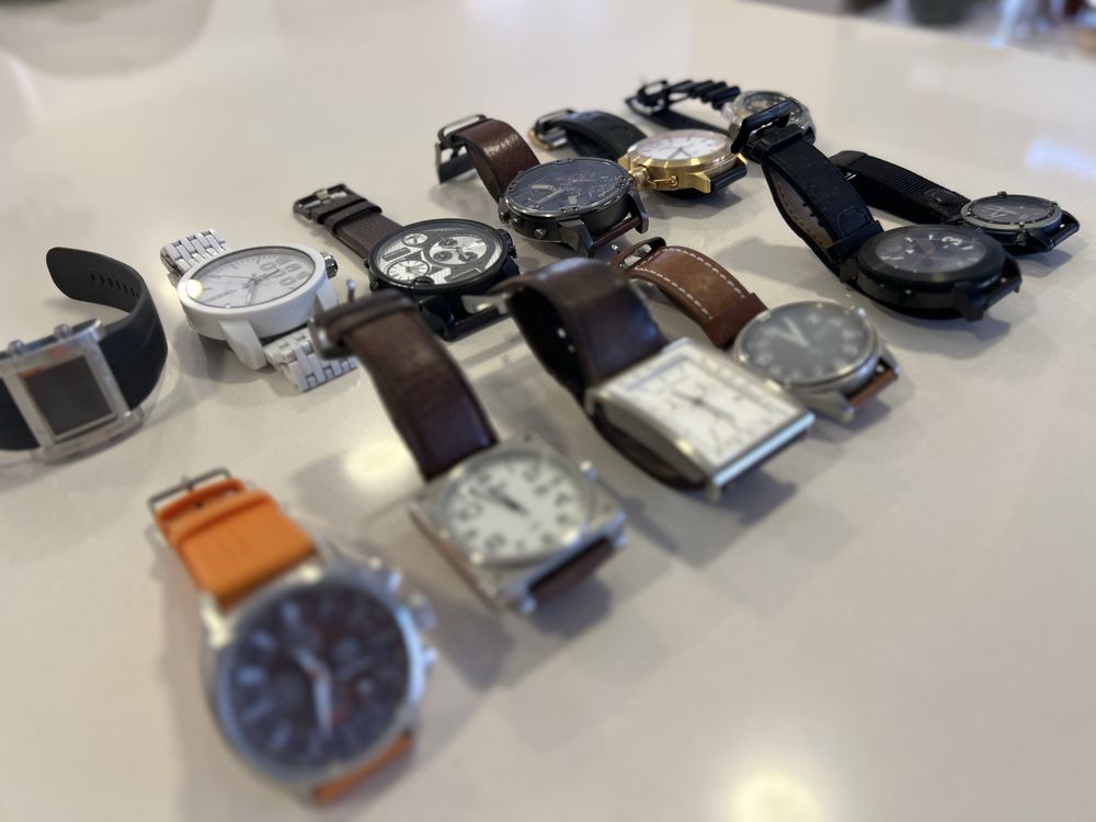 Vendo lote relogios ( ou individualmente )