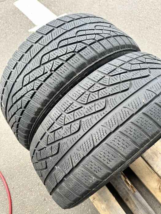 Шини 225 45 18 95H Pirelli Sottozero W210 пара