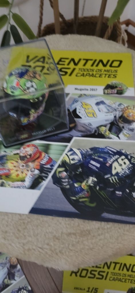 Miniatura Capacete Rossi mugello 2017