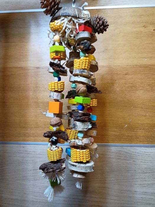 Duży Gryzak dla Papug – Ręcznie Robiony 55cm