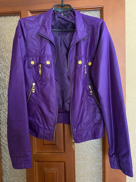 Куртка весняна жіноча