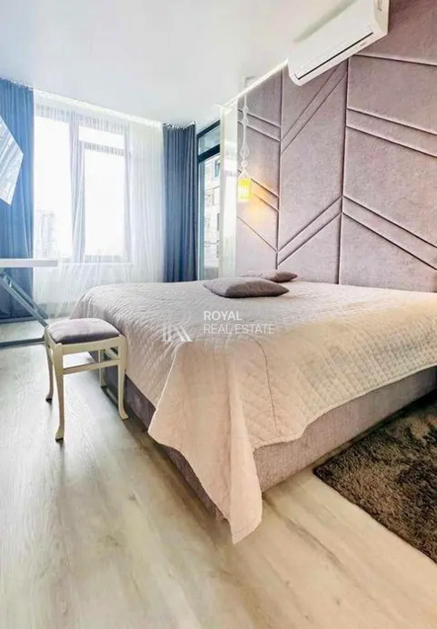 Аренда квартиры Киев 3к 90м2 Печерский Центр