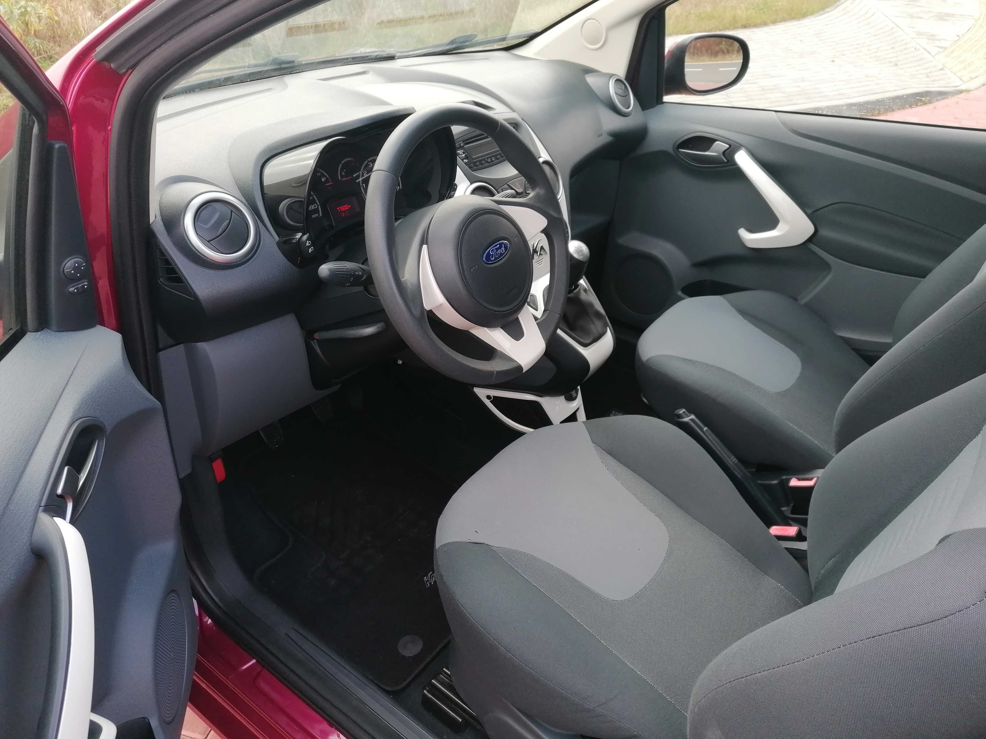 Ford Ka   77 tys km przebiegu / Klimatyzacja
