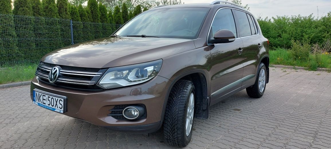 Volkswagen Tiguan 4x4 Polski salon 2*alu 2*opony niski przebieg