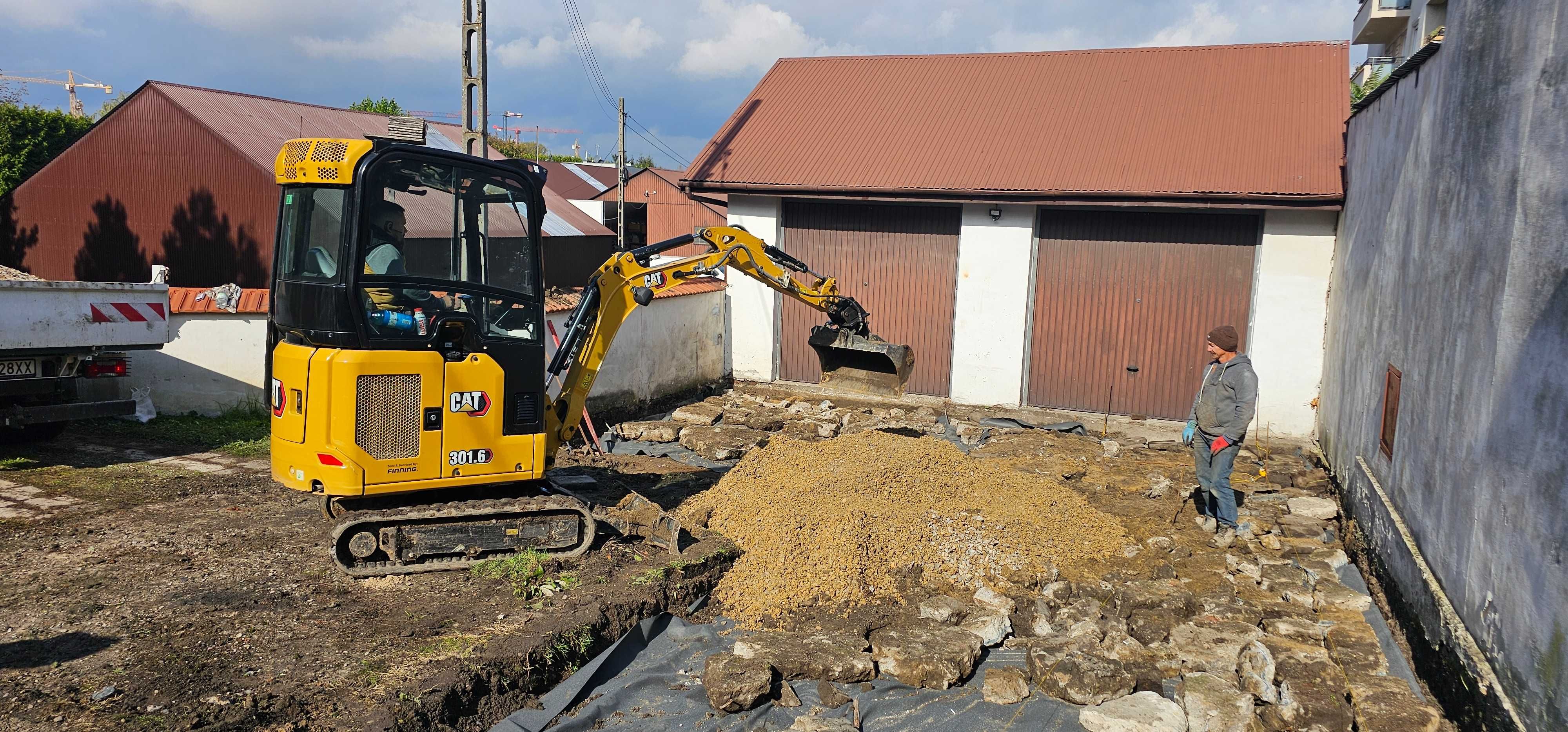 Ziemia Ogrodowa Siana Czarnoziem Trawniki Piasek Minikoparka Kamien
