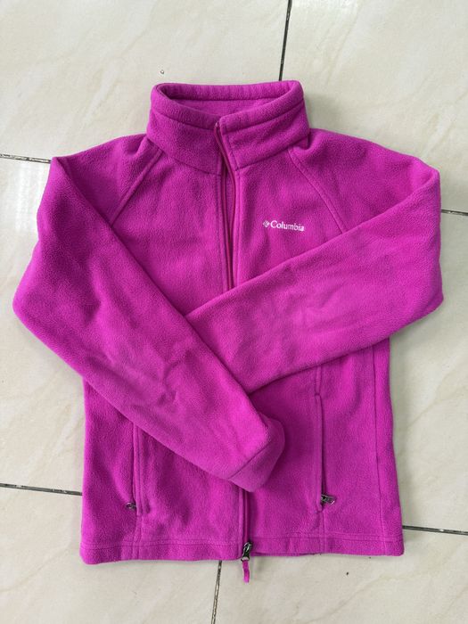 Яркая флисовая  розовая кофта Columbia для девочки 10-11 лет М