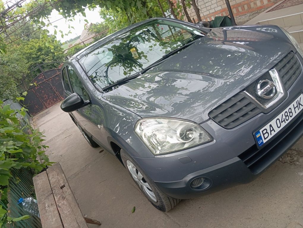 Нісан Кашкай 1.6